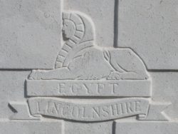 Capbadge of the Lincolnshire Regiment